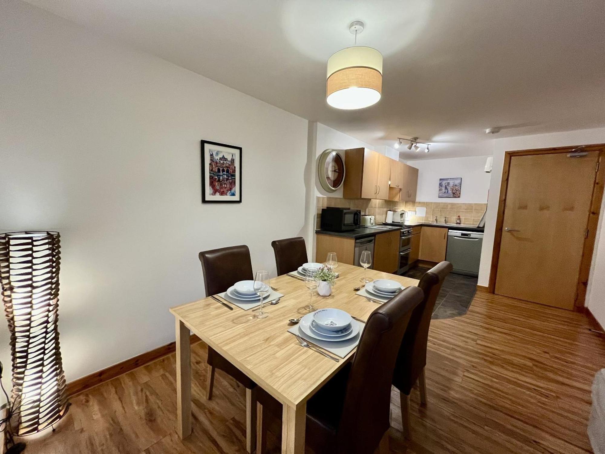 La Scala Inverness City Apartment エクステリア 写真