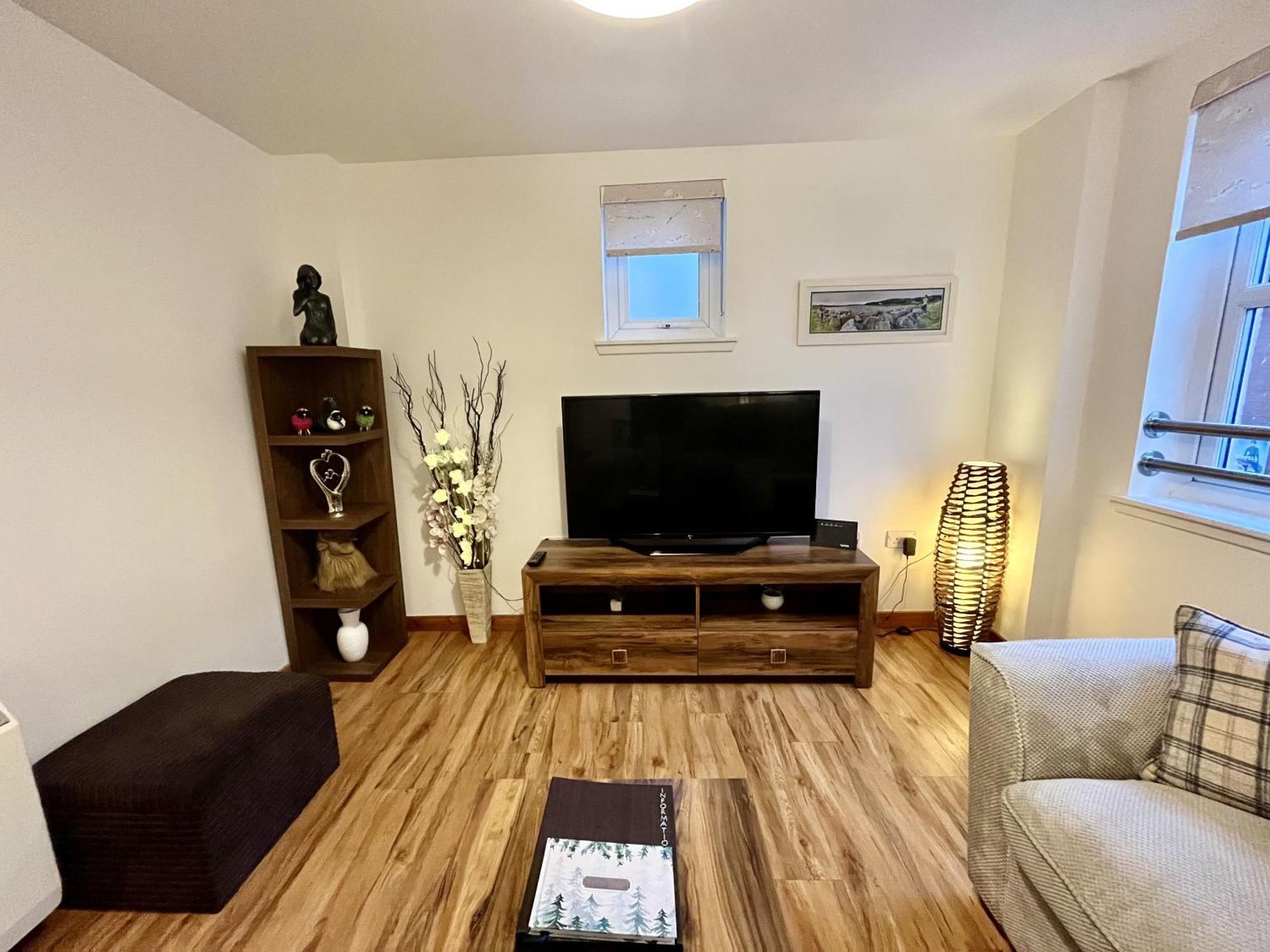 La Scala Inverness City Apartment エクステリア 写真